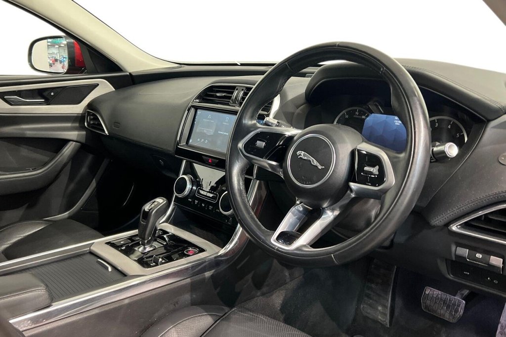 Used Jaguar XE 2021 for sale - 77564024: Photo 9