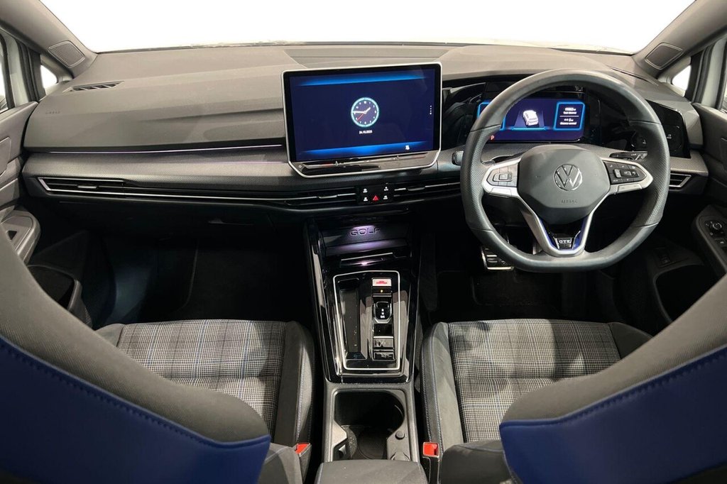 Used Volkswagen Golf 2024 for sale - 76642249: Photo 12