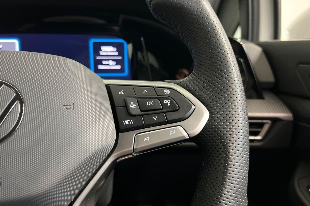 Used Volkswagen Golf 2024 for sale - 76642249: Photo 30