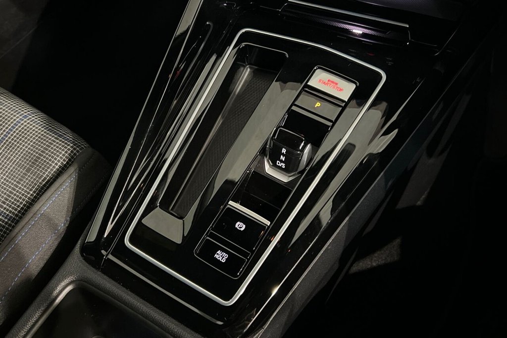 Used Volkswagen Golf 2024 for sale - 76642249: Photo 35