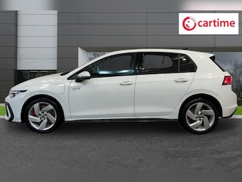 Used Volkswagen Golf 2024 for sale - 76642249: Photo