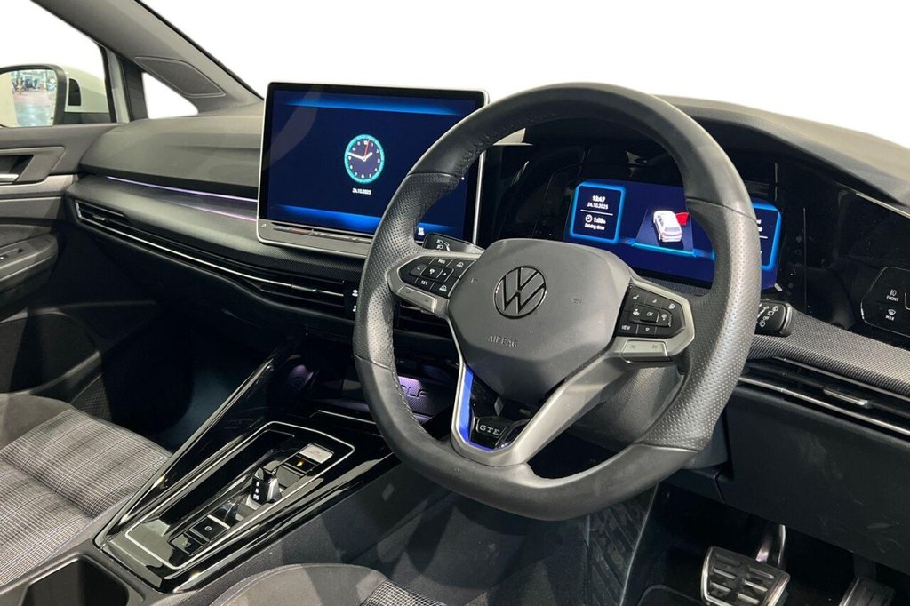Used Volkswagen Golf 2024 for sale - 76642249: Photo 9