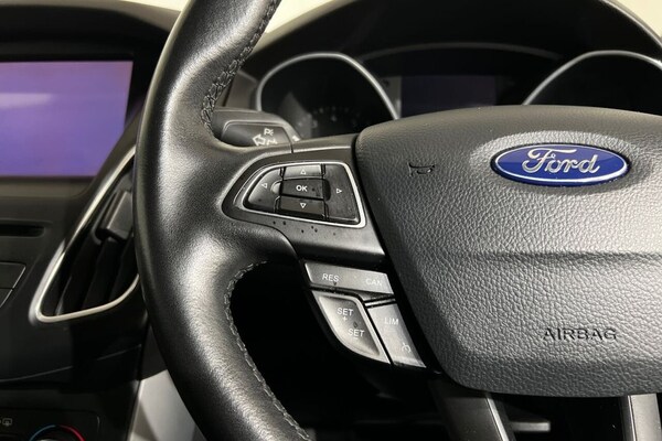 Used Ford Focus 2017 for sale - 76105435: Photo 25