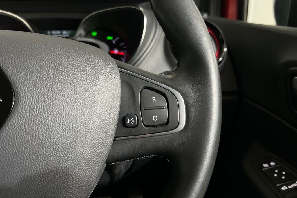 Used Renault Captur 2019 for sale - 76617163: Photo 25