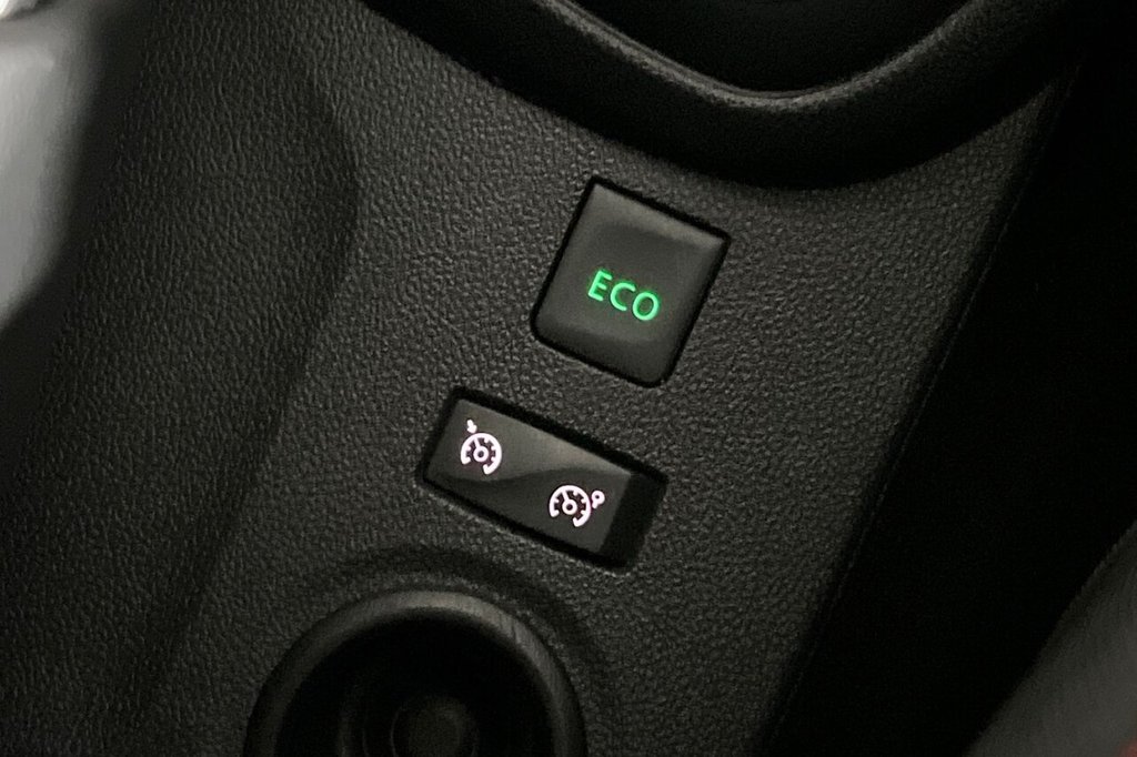 Used Renault Captur 2019 for sale - 76617163: Photo 34