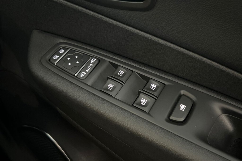 Used Renault Captur 2019 for sale - 76617163: Photo 35