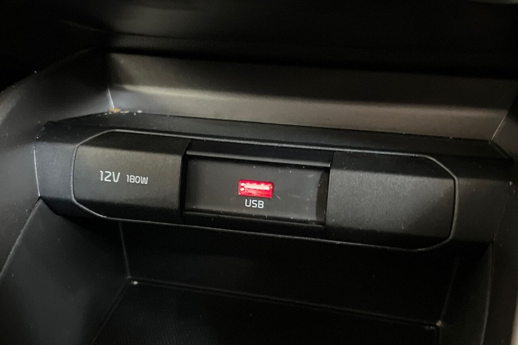 Used Kia Stonic 2021 for sale - 77642346: Photo 36