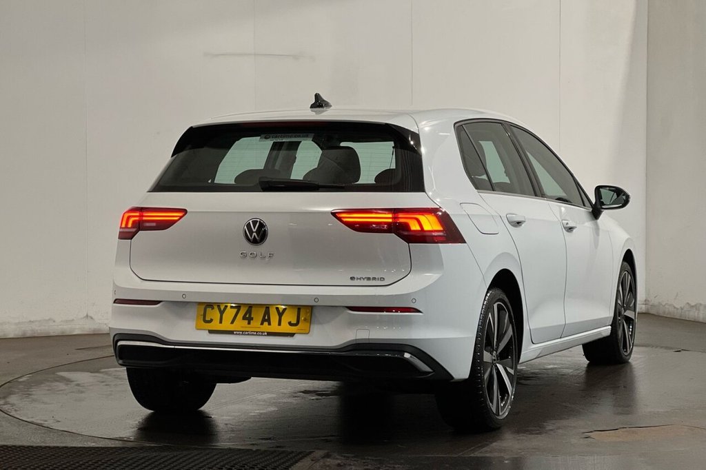 Used Volkswagen Golf 2024 for sale - 76973387: Photo 20