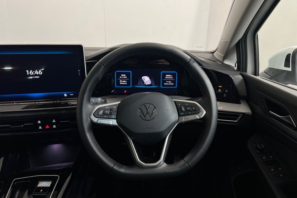 Used Volkswagen Golf 2024 for sale - 76973387: Photo 23