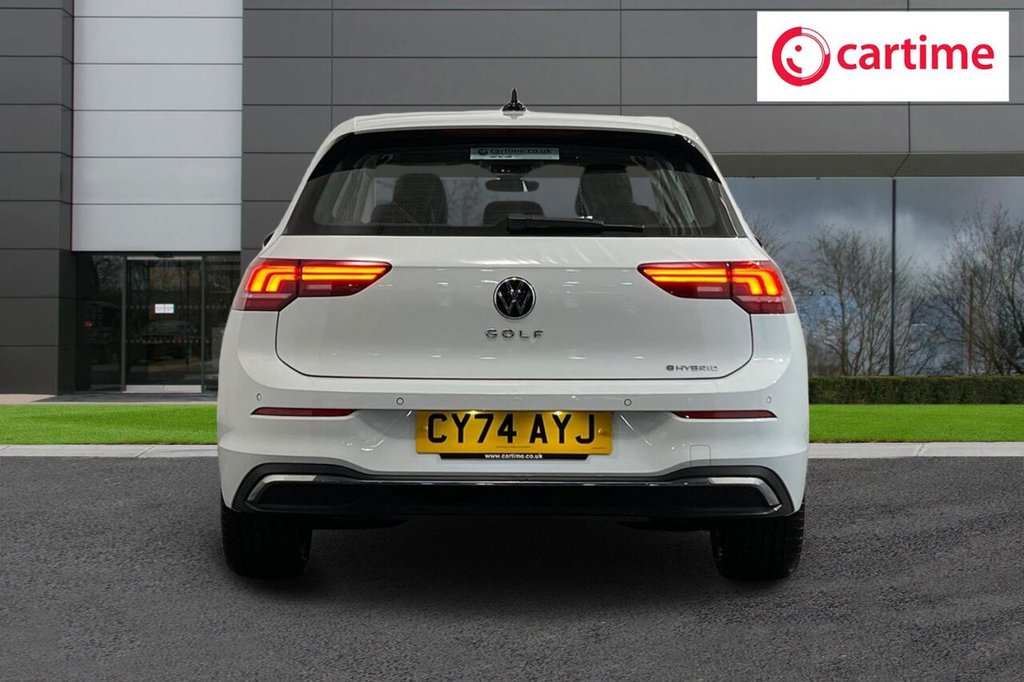 Used Volkswagen Golf 2024 for sale - 76973387: Photo 6