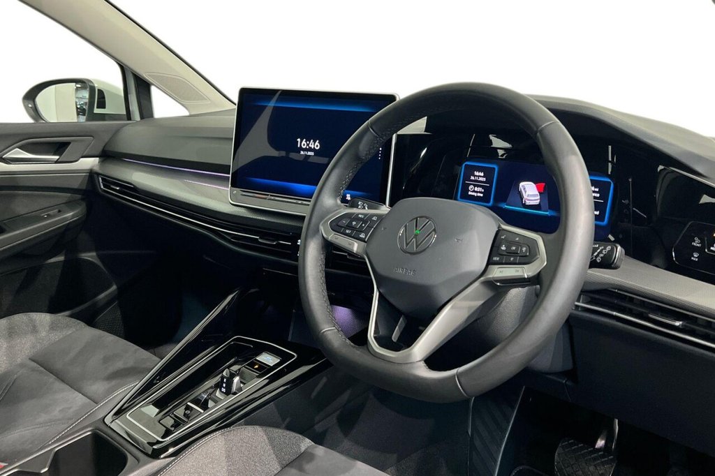 Used Volkswagen Golf 2024 for sale - 76973387: Photo 9