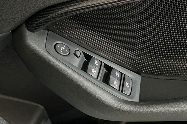 Used BMW 1 Series 2022 for sale - 76080511: Photo 38