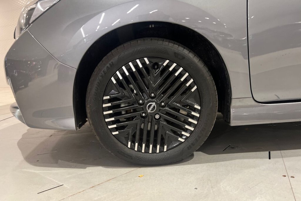 Used Nissan Leaf 2022 for sale - 76900605: Photo 14