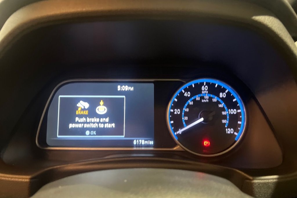 Used Nissan Leaf 2022 for sale - 76900605: Photo 15