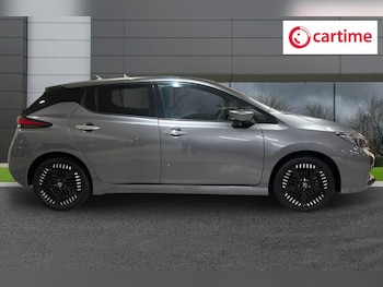 Used Nissan Leaf 2022 for sale - 76900605: Photo