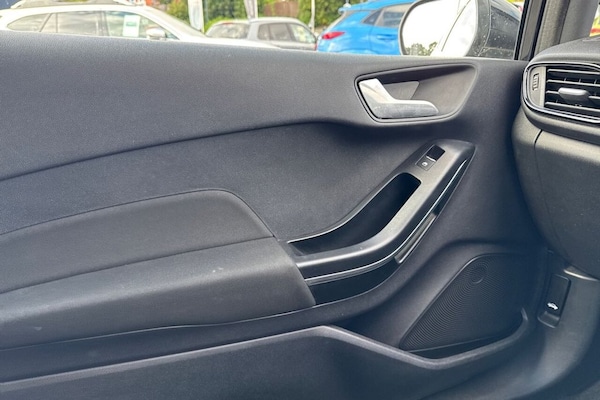 Used Ford Fiesta 2018 for sale - 75596852: Photo 19