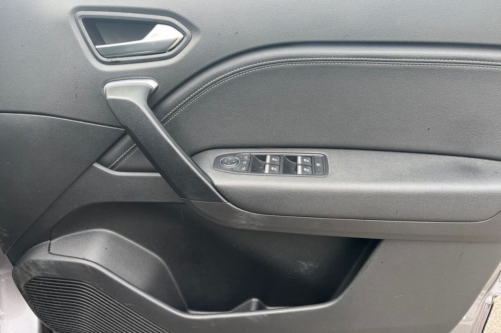 Used Renault Captur 2023 for sale - 77521372: Photo 24