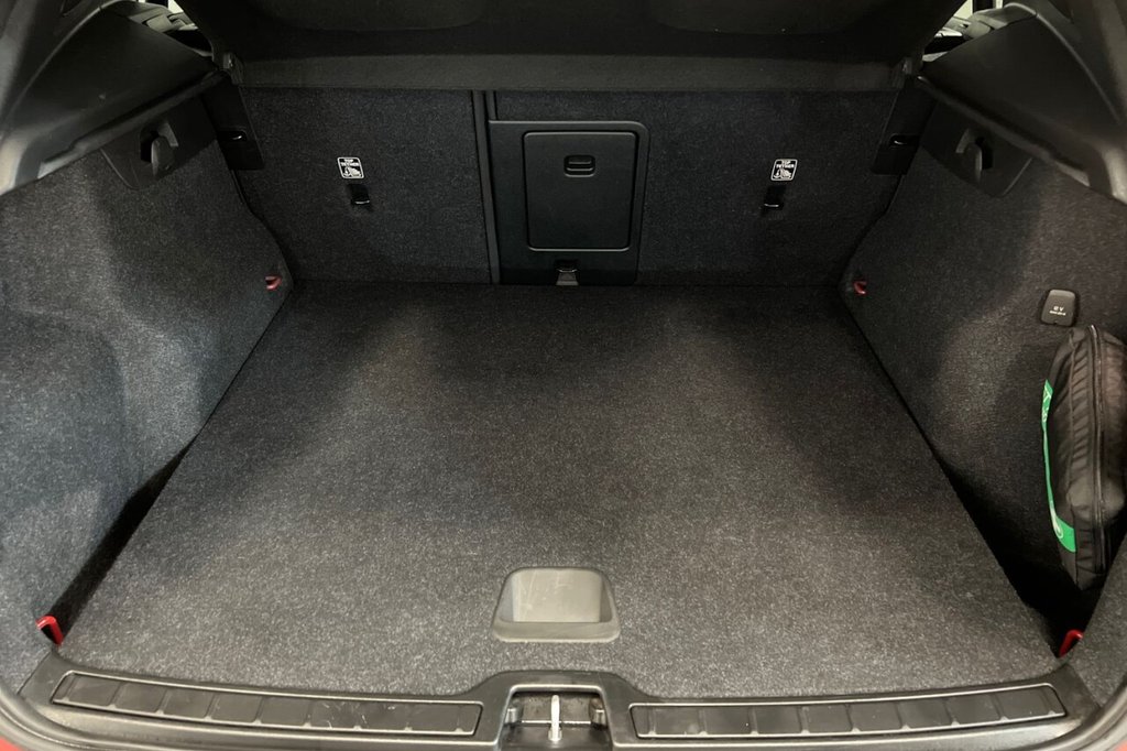 Used Volvo XC40 2021 for sale - 78166954: Photo 40