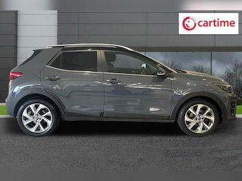 Used Kia Stonic 2022 for sale - 75432600: Photo