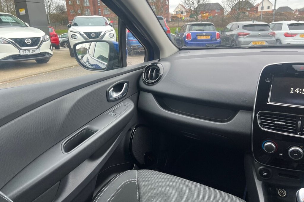 Used Renault Clio 2019 for sale - 77571971: Photo 23