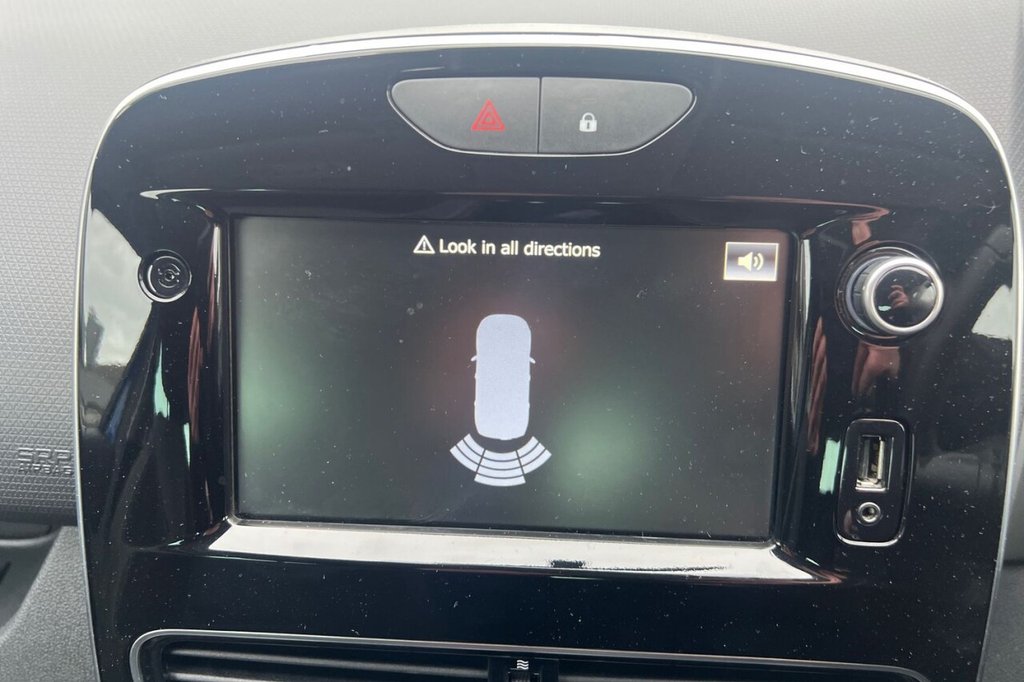 Used Renault Clio 2019 for sale - 77571971: Photo 32