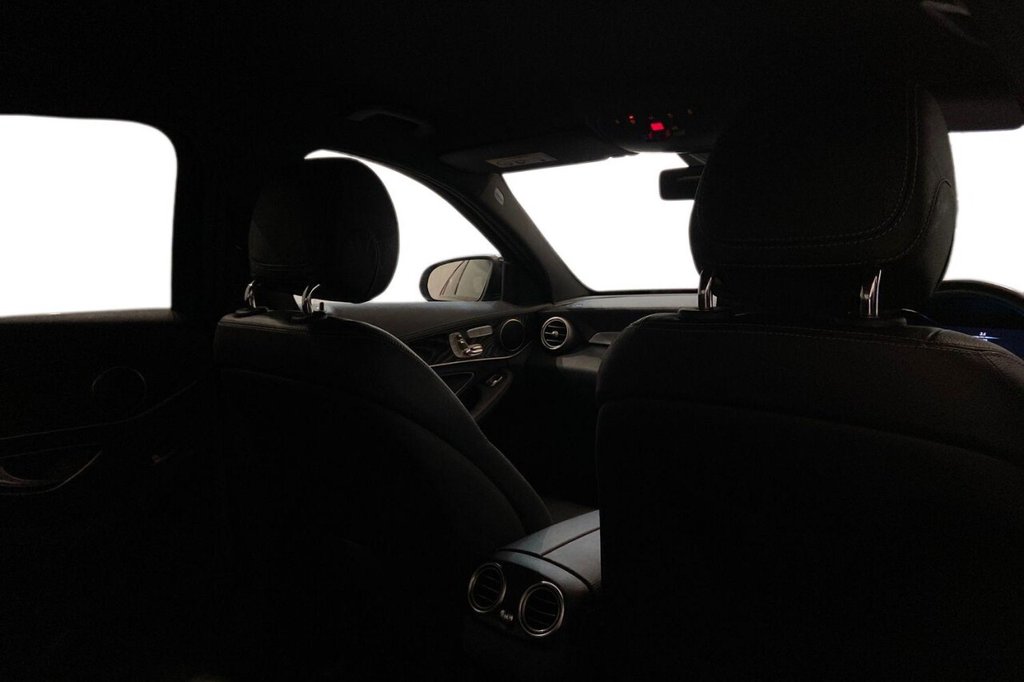 Used Mercedes-Benz C Class 2020 for sale - 76509579: Photo 10