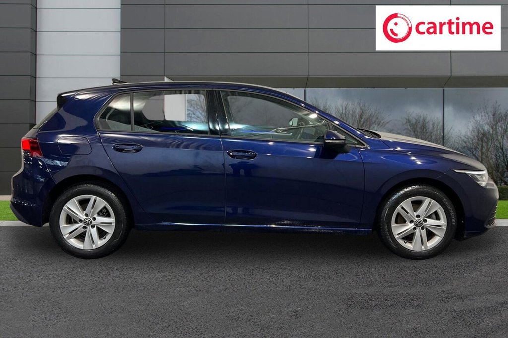 Used Volkswagen Golf 2021 for sale - 76642059: Photo 2