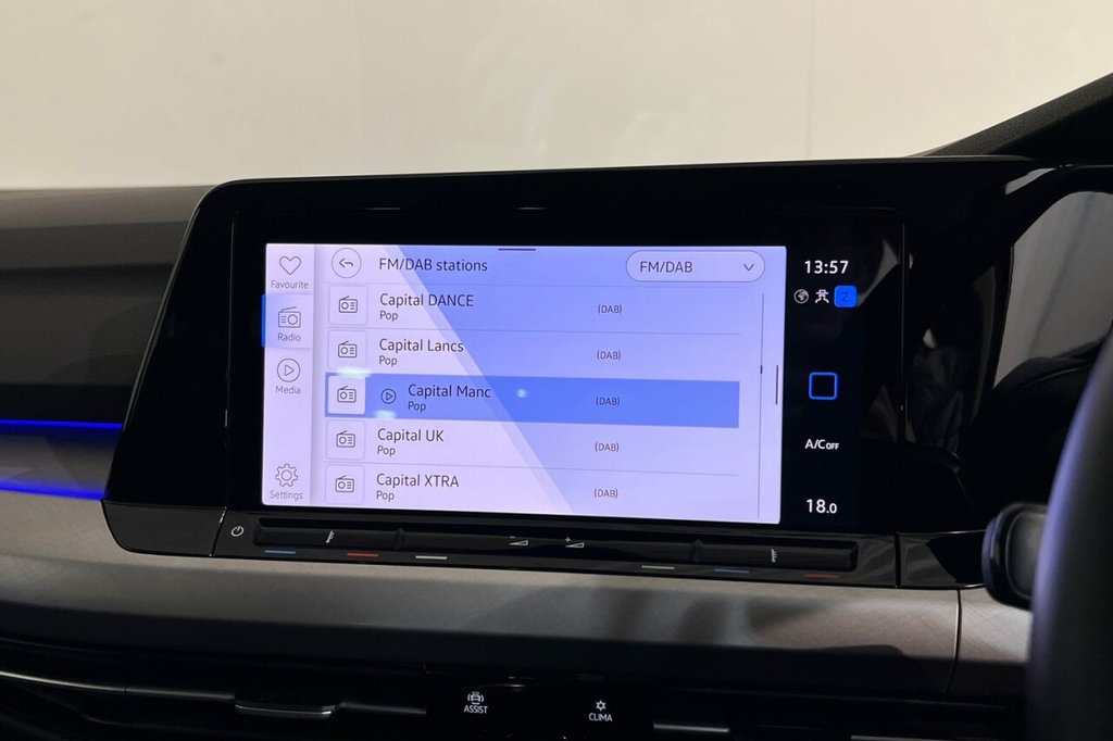 Used Volkswagen Golf 2021 for sale - 76642059: Photo 33