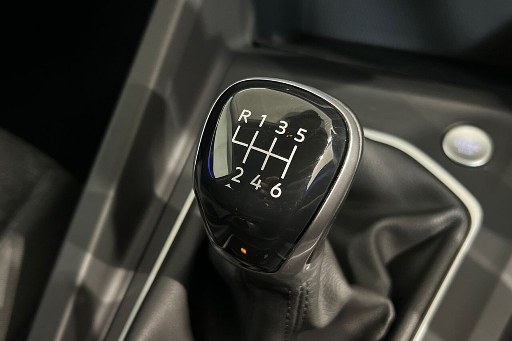 Used Volkswagen Golf 2021 for sale - 76642059: Photo 36