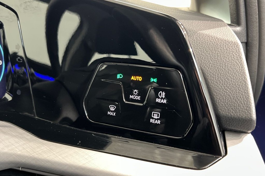 Used Volkswagen Golf 2021 for sale - 76642059: Photo 39