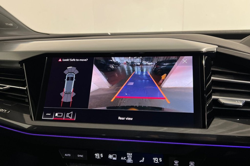 Used Audi Q4 e-tron 2023 for sale - 77139342: Photo 31