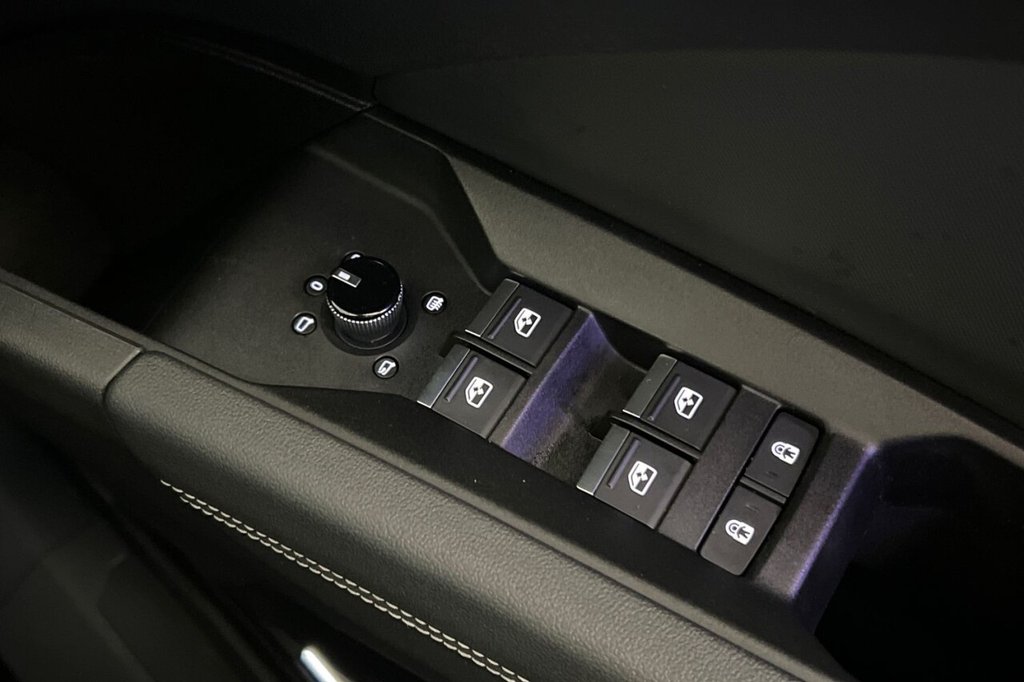 Used Audi Q4 e-tron 2023 for sale - 77139342: Photo 45