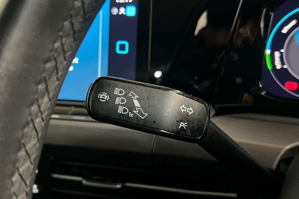 Used Volkswagen Golf 2023 for sale - 77139366: Photo 26