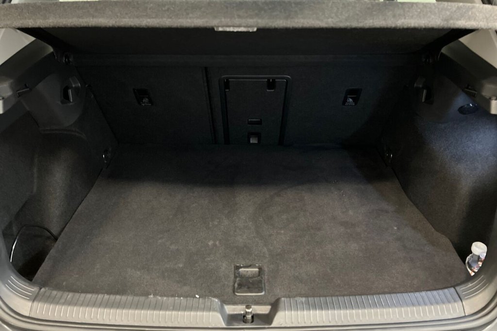 Used Volkswagen Golf 2023 for sale - 77139366: Photo 43