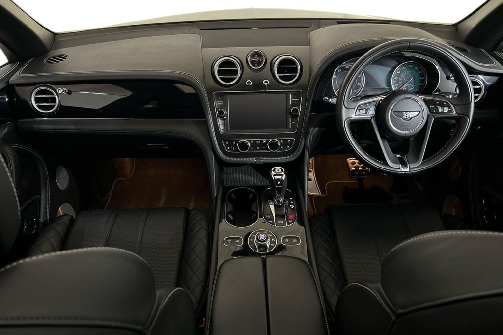 Used Bentley Bentayga 2017 for sale - 76731160: Photo 12