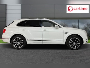Used Bentley Bentayga 2017 for sale - 76731160: Photo