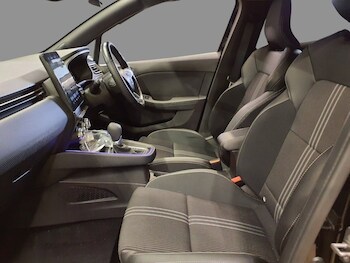 Used Renault Clio 2023 for sale - 78525330: Photo