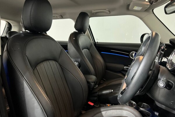 Used MINI Hatch 2019 for sale - 75473424: Photo 21