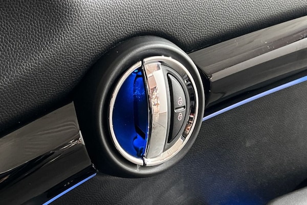 Used MINI Hatch 2019 for sale - 75473424: Photo 39
