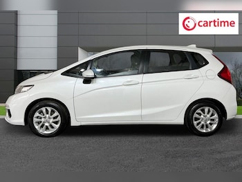 Used Honda Jazz 2019 for sale - 76202780: Photo 3