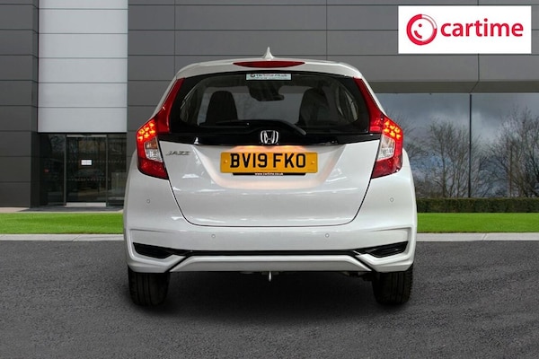Used Honda Jazz 2019 for sale - 76202780: Photo 6