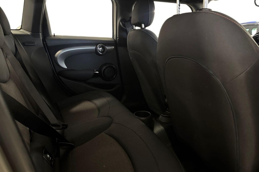 Used MINI Hatch 2018 for sale - 76900381: Photo 10