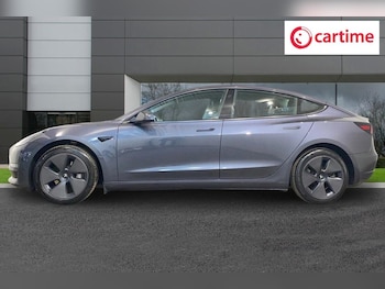 Used Tesla Model 3 2023 for sale - 78672386: Photo