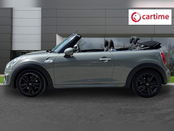 Used MINI Convertible 2019 for sale - 78672743: Photo