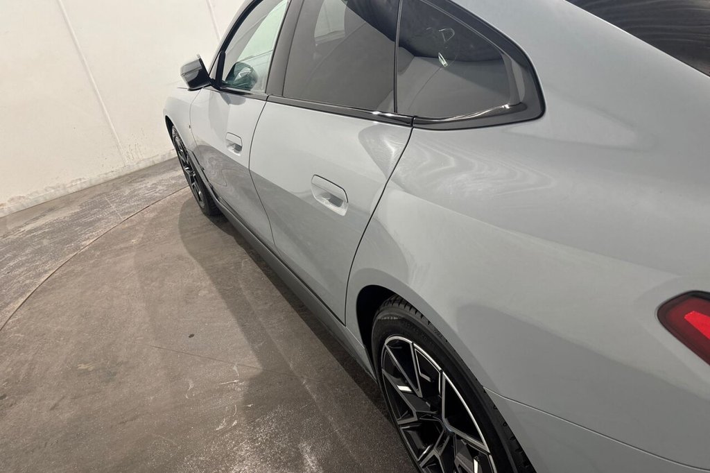 Used BMW i4 2022 for sale - 77451665: Photo 49