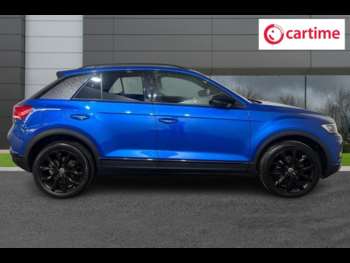 Used Volkswagen T-Roc 2021 for sale - 74904547: Photo