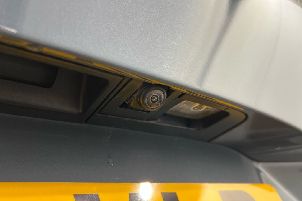 Used Mazda CX-30 2023 for sale - 76202565: Photo 20