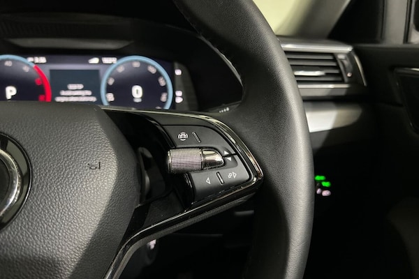Used Skoda Superb 2023 for sale - 76223106: Photo 27