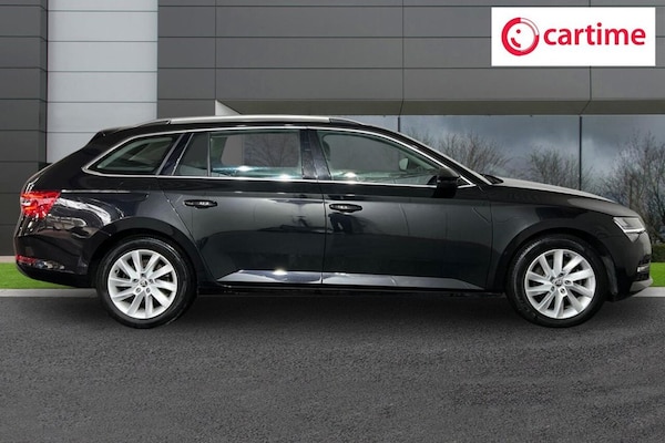 Used Skoda Superb 2023 for sale - 76223106: Photo 2