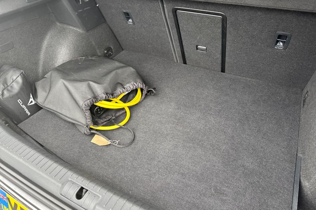 Used Cupra Formentor 2023 for sale - 76909825: Photo 27